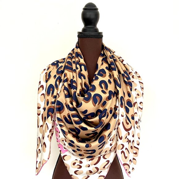 Louis Vuitton Shawl Logo Animal Print Oversize Silk Wrap Scarf - Picture 1 of 15